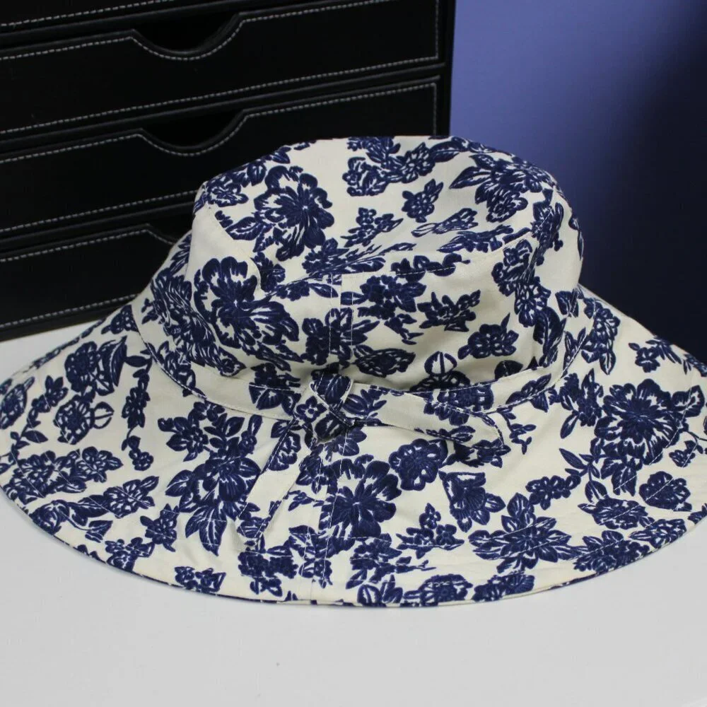 Eddie Bauer Sunhat Blue Design M/L NWT